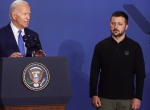 skynews-joe-biden-volodymyr-zelenskyy_6625490